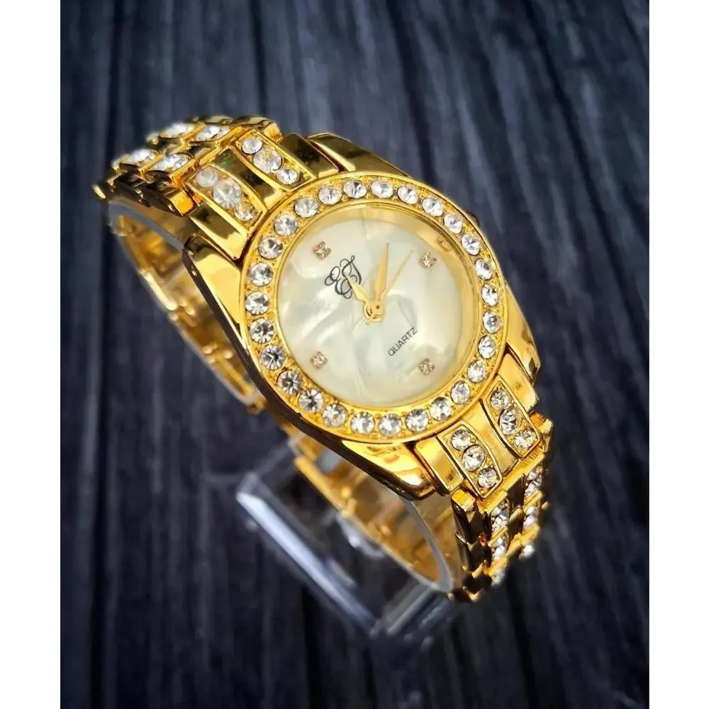 Rare Vintage‎ Elizabeth Taylor Diamond Mother Of Pearl Watch